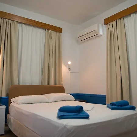 Otel Le Village Limasol