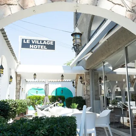 Hotel Le Village *