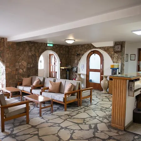 Le Village Hotel Limasol